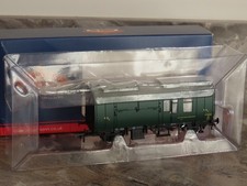 CA145:  Bachmann 38-526Y BR Mk1 Horse box SR Green - Unrun