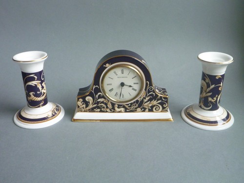 Wedgwood cornucopia clock - wedgwood,