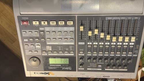 Roland 880 expanded - roland, v-expanded