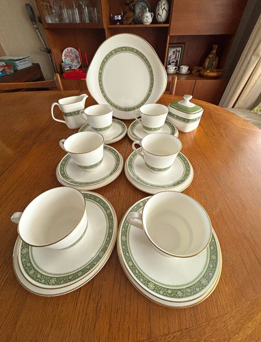 Royal doulton rondelay 5004 - royal,