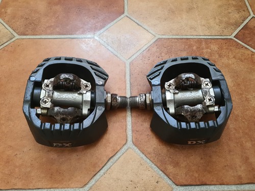 Shimano m647 caged - shimano,