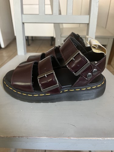 Martens burgundy buckled - burgundy,