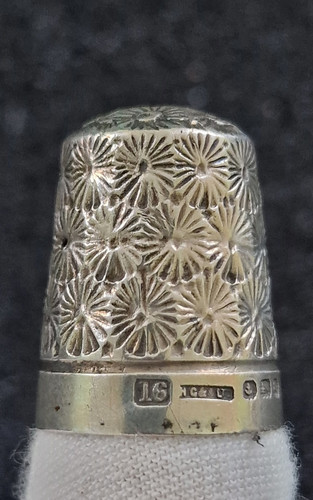 Hallmarked sterling silver - sterling,