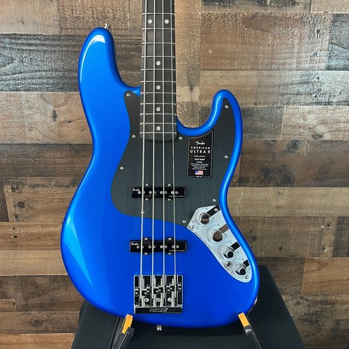 Fender american ultra - ii, jazz