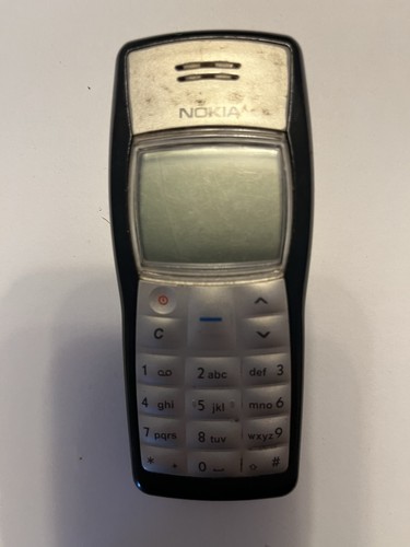 Nokia old phone - old, phone.