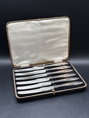 House clearance cased - house, set