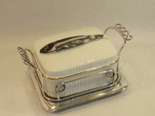 Vintage porcelain victoria - vintage,