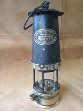 ANTIQUE DAVIS MINERS LAMP