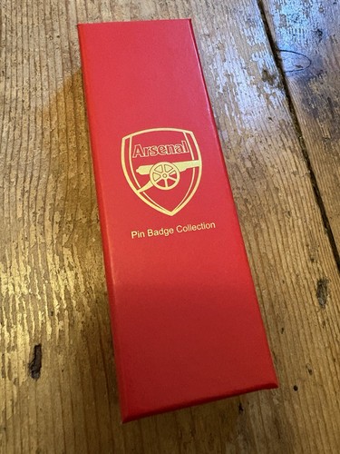 Arsenal football club pin - club,