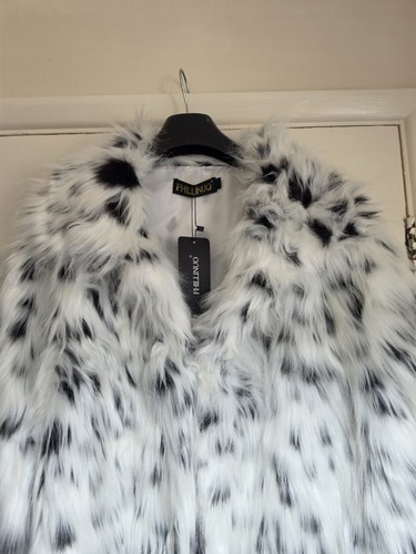 Snow leopard dalmatian print - leopard/dalmatian,
