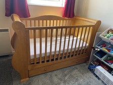 Tutti Bambini solid wood sleigh cot bed / toddler bed, Local delivery available