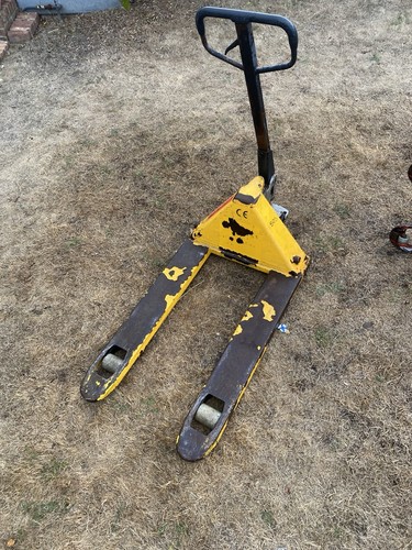 2500kg hand pallet truck pump - pallet,
