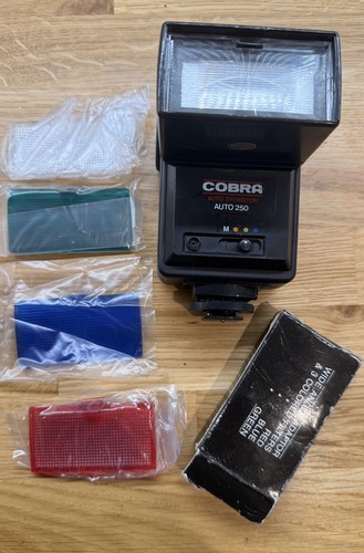 Cobra auto 250 flash - auto,