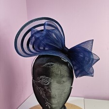 Navy blue bow fascinator