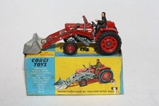 Corgi 69 Massey Ferguson165