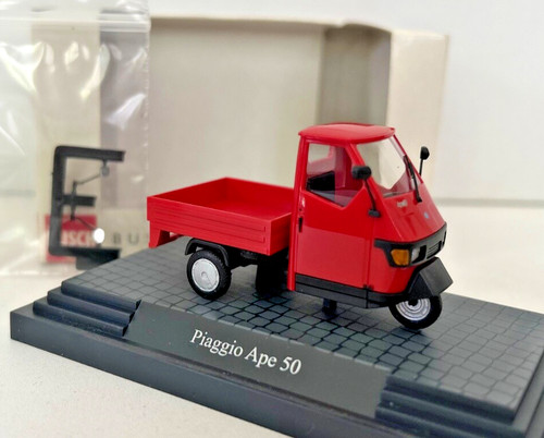 Busch 60001 piaggio - 1:43, ape
