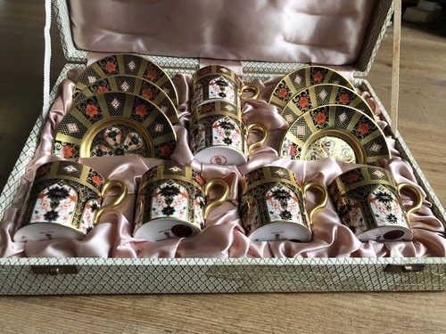 Rare boxed set royal - rare,