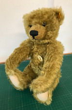 Steiff Teddy Bear Classic