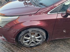 Toyota Avensis Passenger Side