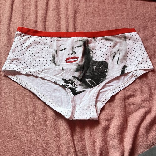 Marilyn monroe knickers - marilyn,