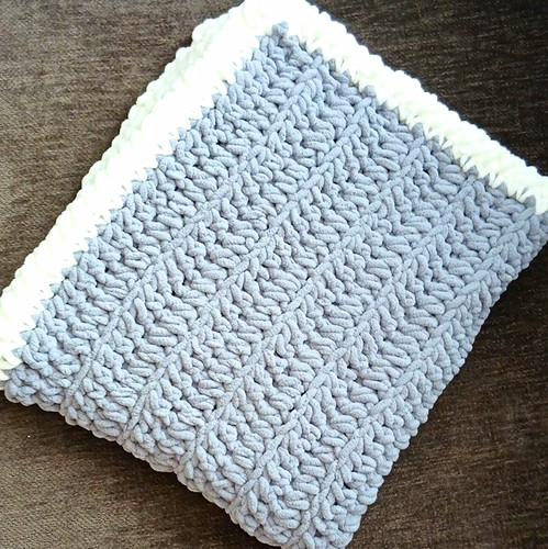 Grey white cable - &,
