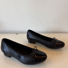 Pavers Black Low Heel Court