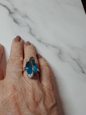 Beautiful Blue Glass And Rhinestone Cocktail Ring Silver Tone Size R