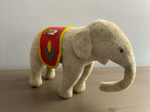 Rare steiff early post - rare,