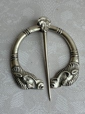 Vintage Alexander Ritchie Design Rams Head Penannular CAI Iona Scotland 16.7g