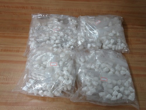 Lot 576 white satin - 576,