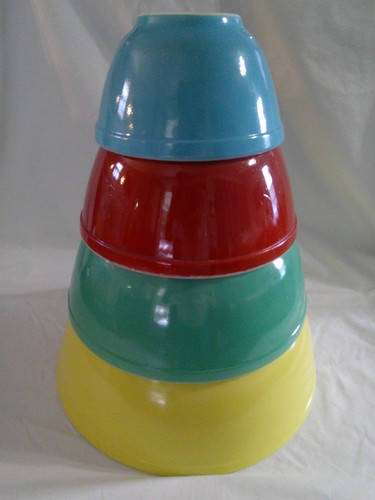 Vtg classic pyrex primary - classic,