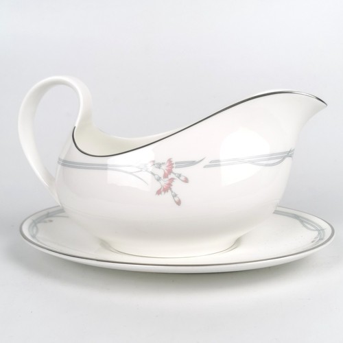 Royal doulton carnation gravy - royal,