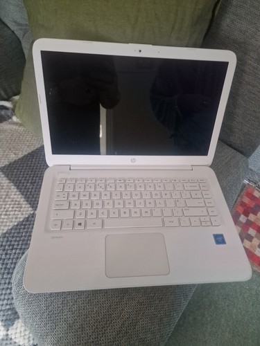 Stream laptop cb057sa - hp,