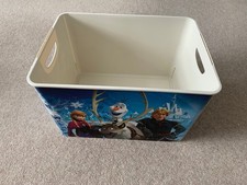 Curver Frozen Themed Box 38cm x 27cm x 23cm In excellent used condition