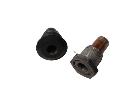 Drive shaft bearing holder
