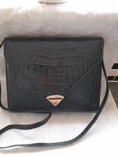 Bally Crossbody/Shoulder Navy Patent Leather Bag With Leather Strap