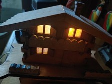 Mini Christmas Cottage, Bright