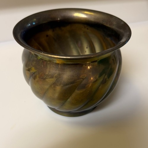 Small vintage solid brass - small,