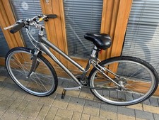 Giant CRS 4 Ladies Hybrid Bike