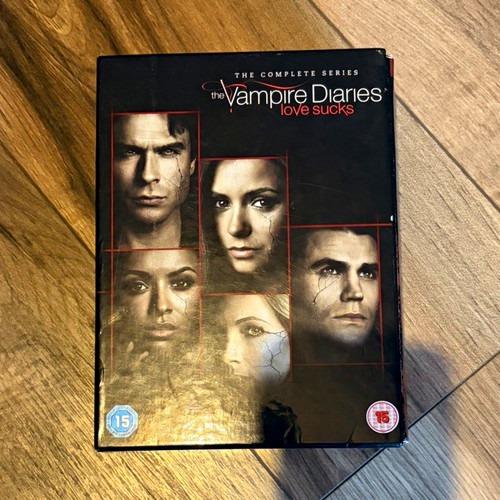 The vampire diaries complete - vampire,