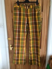 The Hippie Shake richly