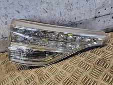 TOYOTA ESTIMA TAILGATE LIGHT