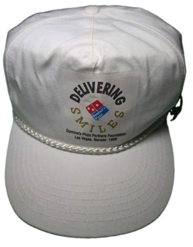 Domino pizza hat delivering - pizza,