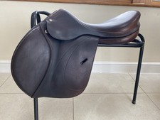 17.5 Equipe Saddle.
