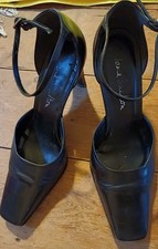 Vintage JANE SHILTON Black