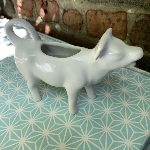 Vintage white ceramic cow - white,