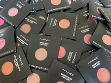 MAC Powder Blush Pro Palette