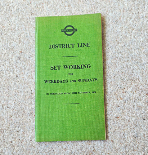 London transport district line - london,