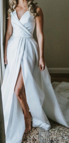 Suzanne neville wedding dress - suzanne,