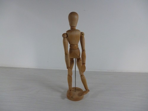 Vintage wooden artist - vintage,